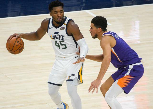  保罗16助攻太阳轻取爵士  