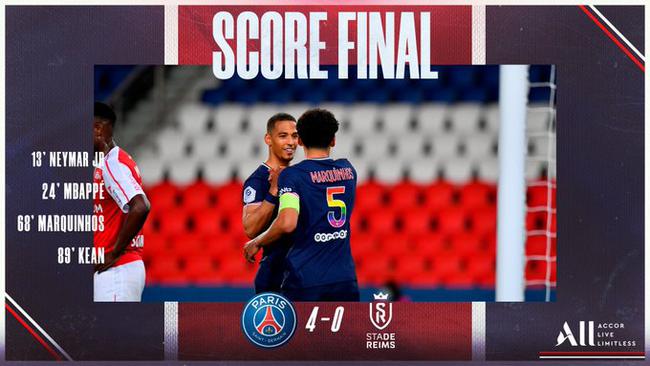  法甲第34轮激战 巴黎圣日耳曼主场大胜  