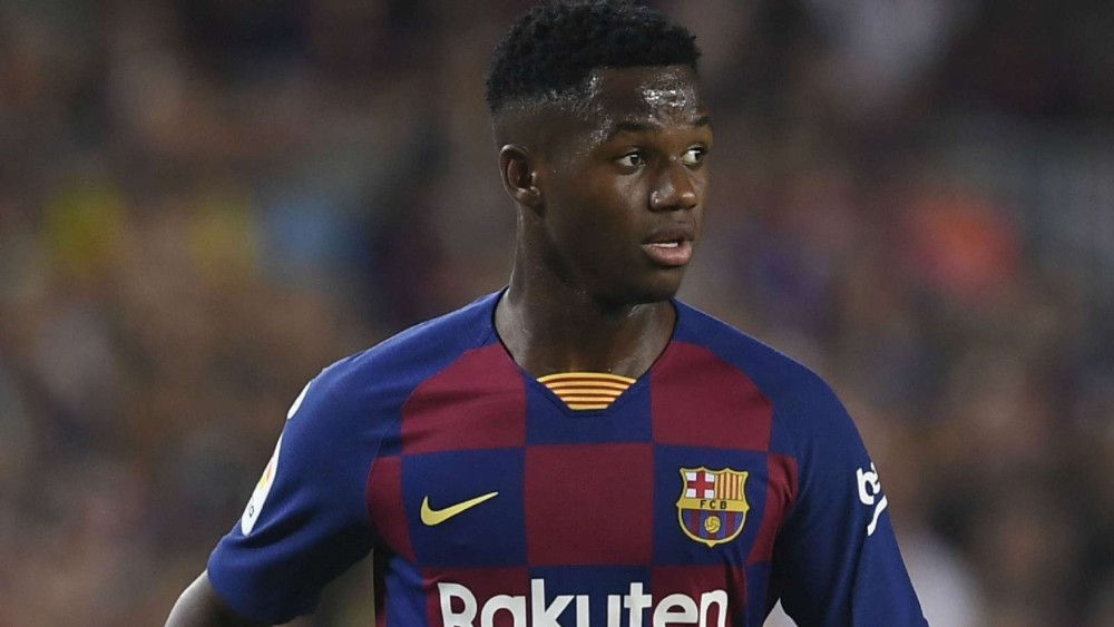  莱比锡RB新星闪耀欧冠赛场，创队史最年轻进球纪录  