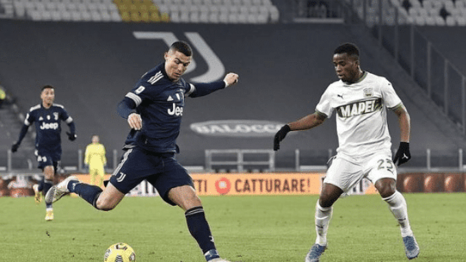  萨索洛门将神勇八连扑，客场逼平领头羊创奇迹  