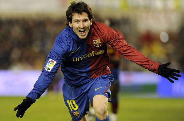  曼城三连冠加冕，阿森纳夏窗豪购能否撼动王座  